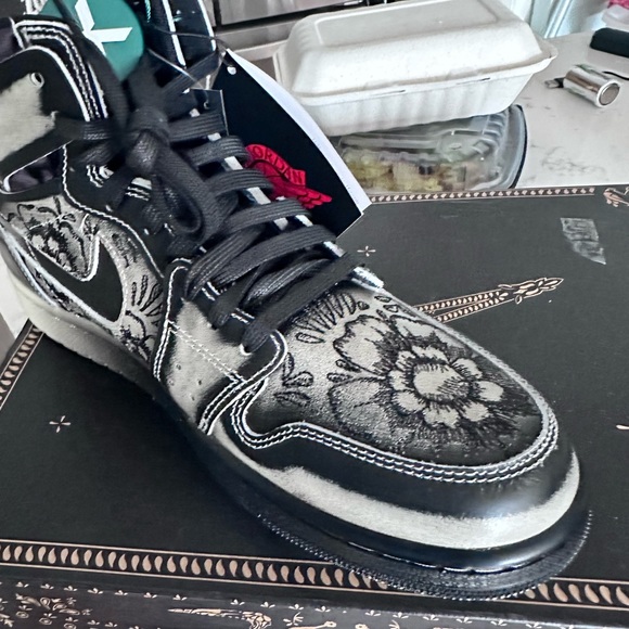 2023 Day of the dead Nike Halloween release Air Jordan CMFT ones - Picture 4 of 7